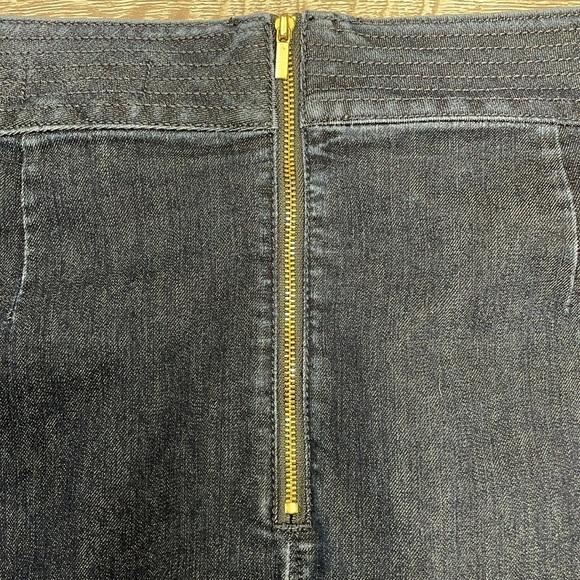 NWOT Loft Dark Wash Stretch Denim Patch Pocket Jeans Skirt 10 - Picture 11 of 11